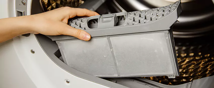 Signs Of A Clogged Dryer Lint Trap in Goose Creek, South Carolina